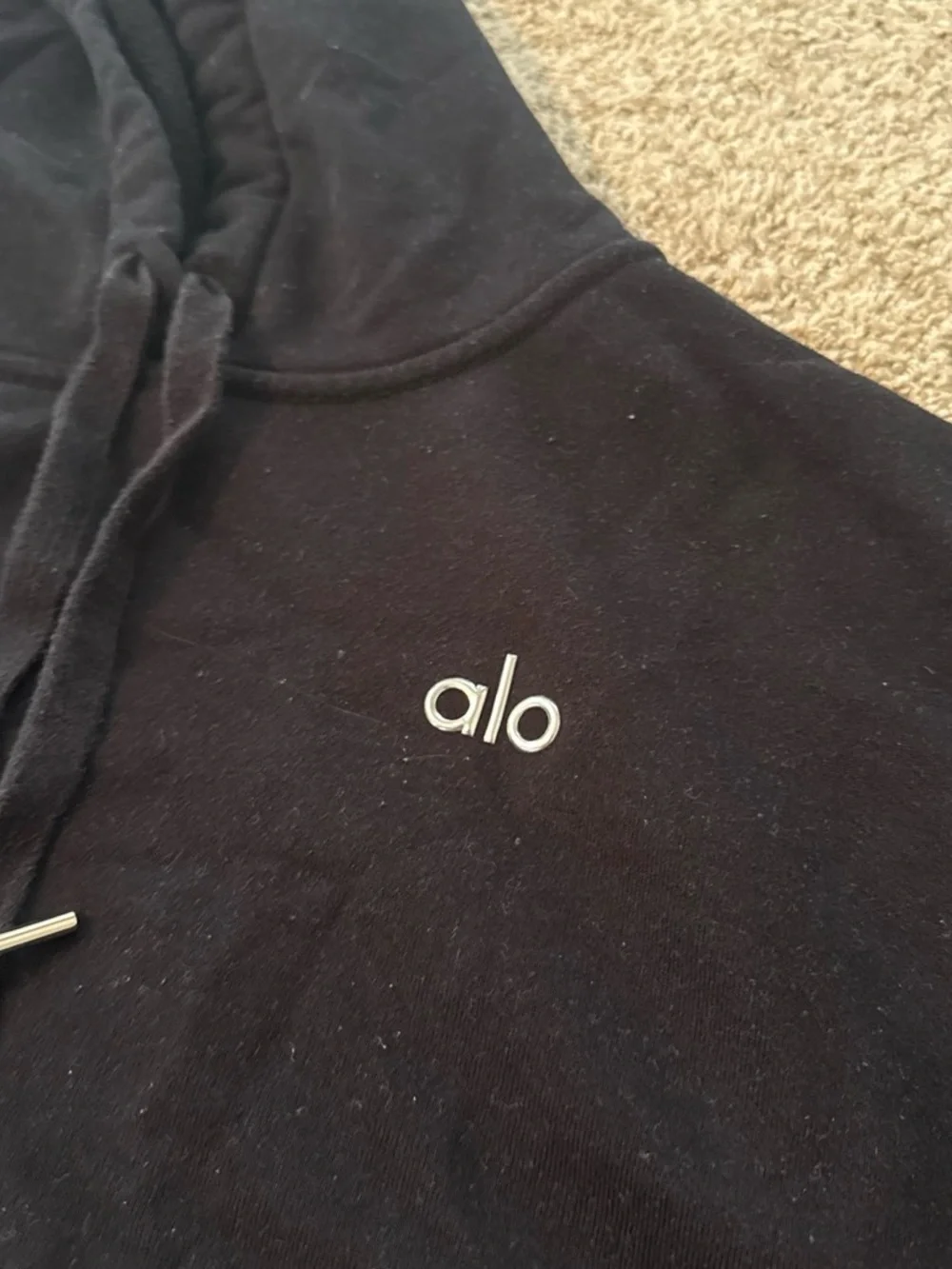 Alo Black Hoodie - Classic Pullover
